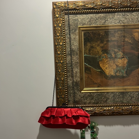 Perfect for 💖Day Holly Would red satin ruffle evening bag. Leopard satin lining - Picture 6 of 8